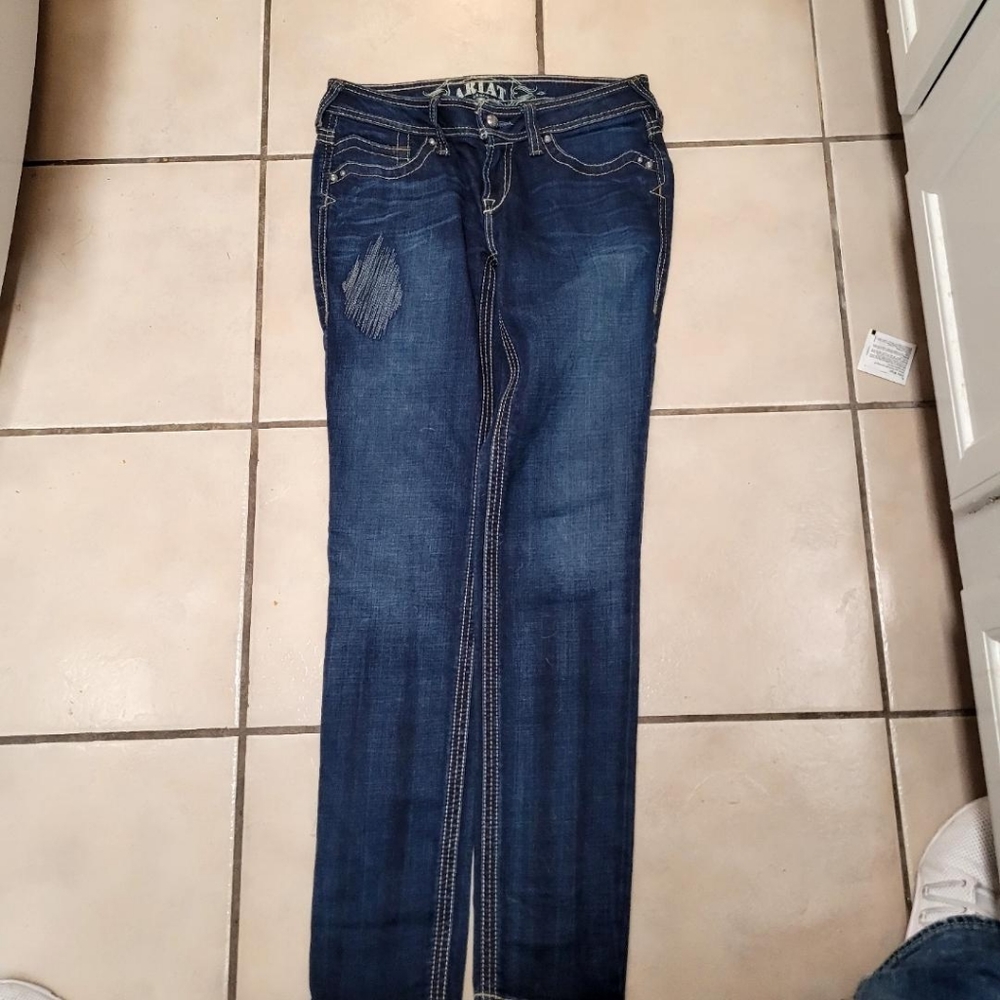 Ladies ariat jeans